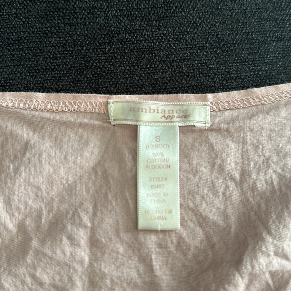 Pinktop - Picture 2 of 3